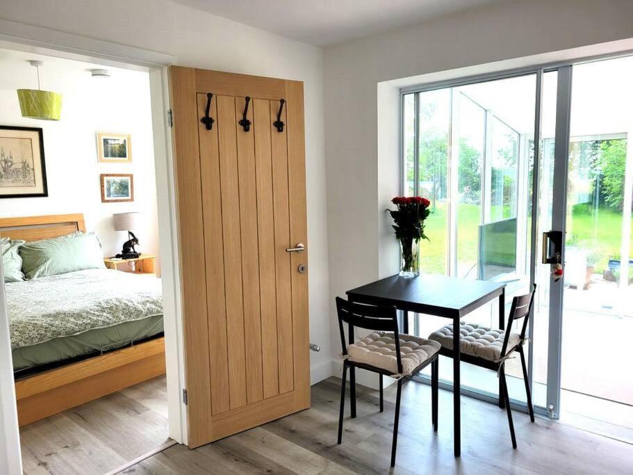 The Garden Rooms เชสเตอร์ ภายนอก รูปภาพ